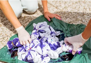 Plant-based dyeing workshop