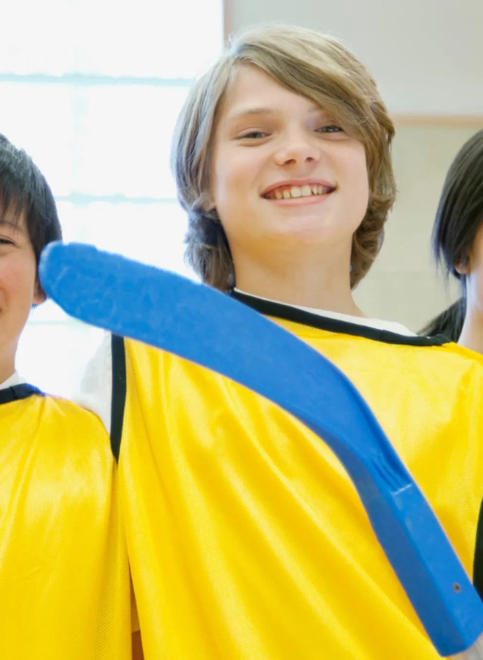 youth floor hockey participants